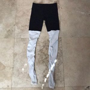 Alo yoga leggings